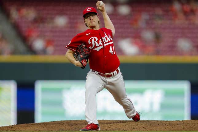 Jun 5, 2023; Cincinnati, Ohio, USA; Cincinnati Reds starting pitcher Andrew Abbott (41) pitches against the Milwaukee Brewers in the sixth inning at Great American Ball Park.