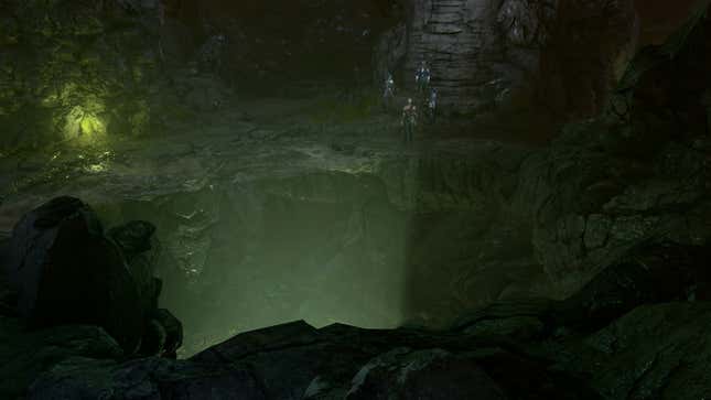 Shep, Gale, Shadowheart et Karlach sont représentés à côté d'un gouffre profond.