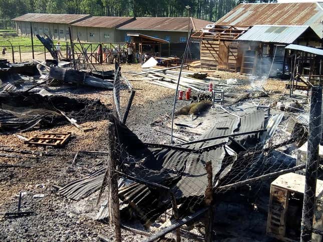 Ebola: Over 1000 cases as DR Congo struggles to contain spread