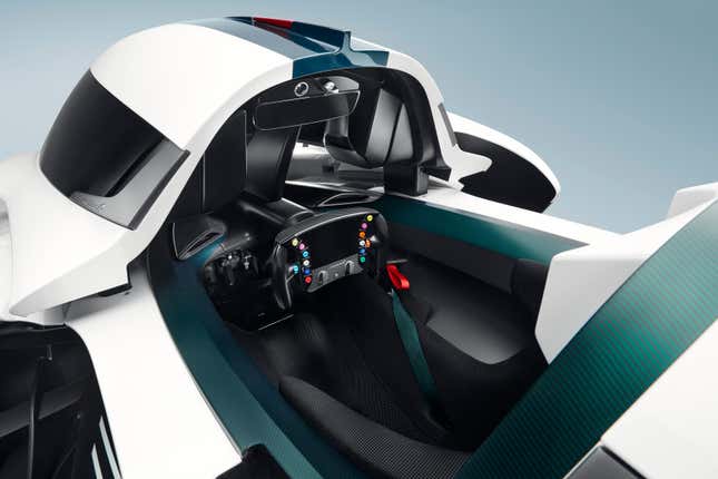 Image for article titled The McLaren Solus GT Is a V10 Track Weapon Born From Video Games