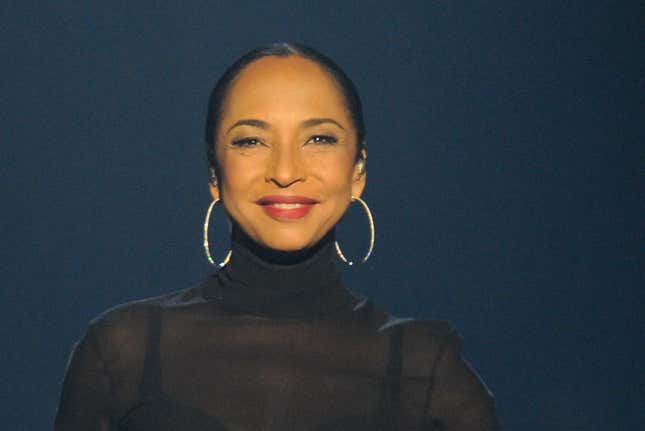 Image for article titled This One Is for the Grown Folks: Sade Reportedly Recording New Music