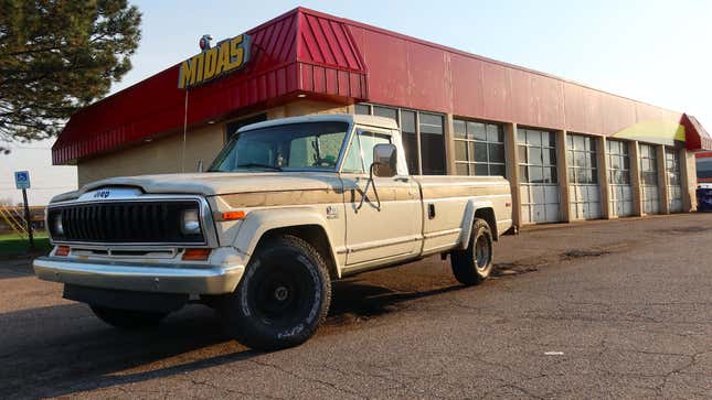 I Took My Car To A Mechanic For The First Time In Years And I Feel Weird About It