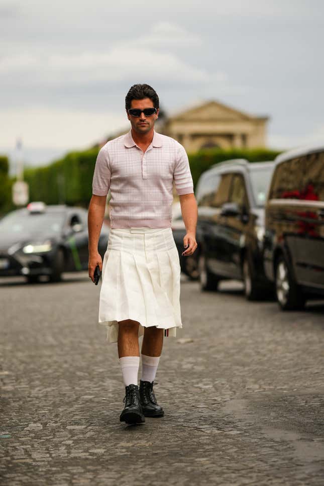 Image for article titled Men, Wear a Skirt!