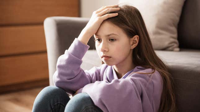 Image for article titled These Are the Signs Your Child May Be Depressed