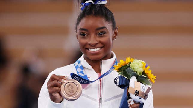 Image for article titled Simone Biles Says Her Health Is Worth More Than &#39;All Medals That I Could Ever Win&#39;
