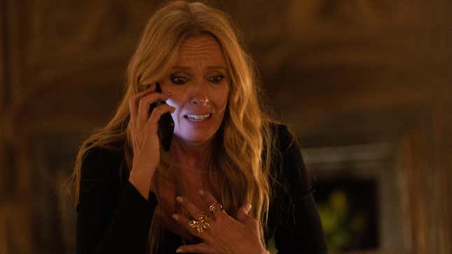 Image for article titled Mafia Mamma review: Toni Collette shines in a fish-out-of-water mob comedy