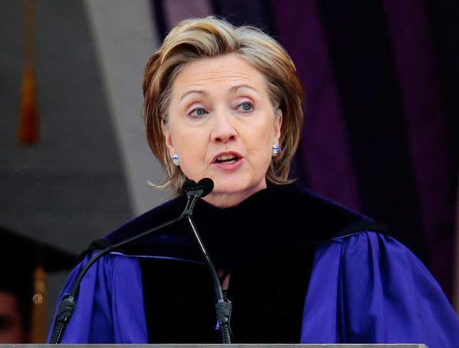 Image for article titled Clinton Receives 400,000 Honorary Degrees For College Commencement Speech