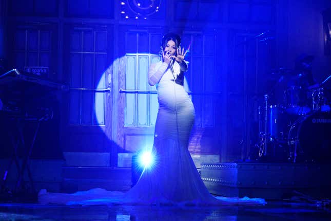 Image for article titled Our Favorite Celebrity Pregnancy Reveals