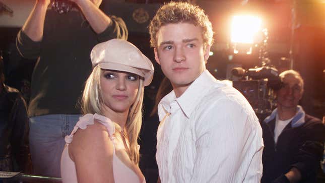 Image for article titled Britney Spears Shouted Out Justin Timberlake for &#39;So Respectfully&#39; Apologizing &#39;20 Years Later&#39;