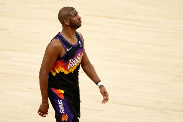 Image for article titled The NBA Isn’t Going to Do This to Chris Paul and 4 Other Wild Conspiracy Theories for the NBA Playoffs