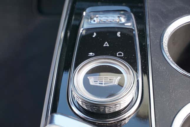 Image for article titled The 2023 Cadillac Lyriq Shows What GM Can Do When it Really Tries