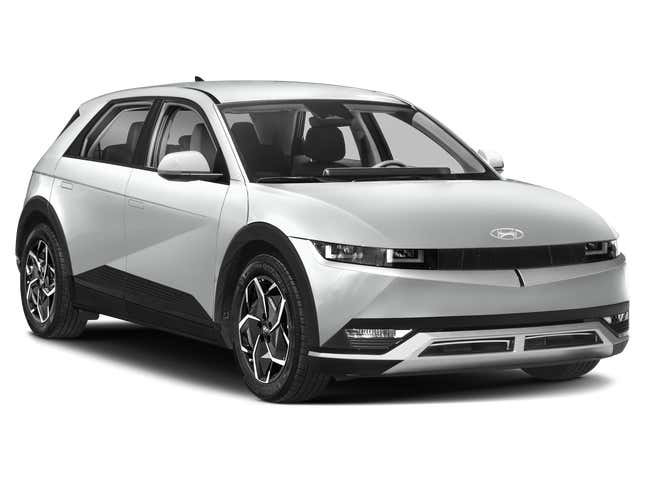 Hyundai IONIQ 5 / SE Standard Range 2023. Front 3⁄4, Facing to the Right