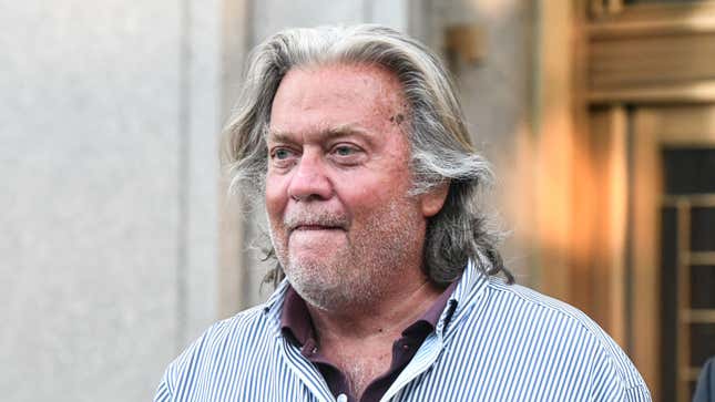 Former White House Chief Strategist Steve Bannon exits the Manhattan Federal Court on August 20, 2020.