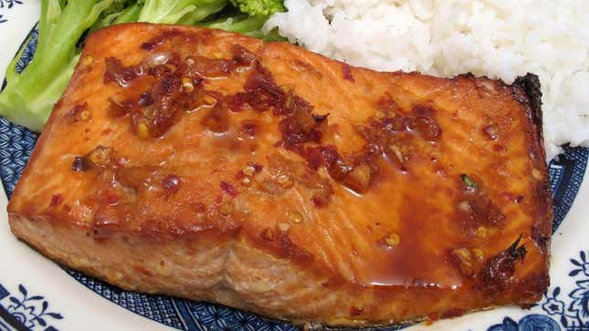 Image for article titled USDA Admits Weight Loss Not Possible For People Who Don’t Like Salmon