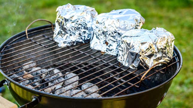 Image for article titled 13 Host Gifts That Will Make You the Hero of the Barbecue