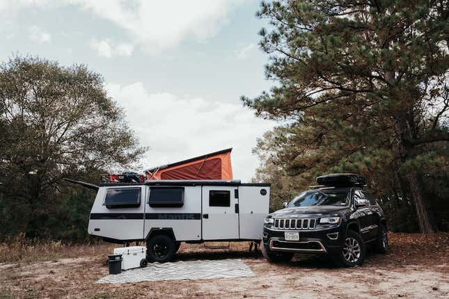 Image for article titled I'm Camping In An Off-Road Trailer In A Desert. What Do You Want To Know About The Taxa Mantis Overland?