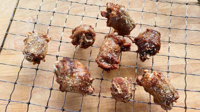 Image for article titled Deep-Fried Duck Necks Are Delightful