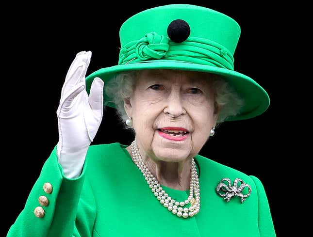 Deceased Queen Elizabeth Continues To Wave At Subjects As Maggots ...