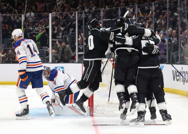 Image for article titled NHL roundup: Trevor Moore&#39;s OT goal pushes Kings past Oilers