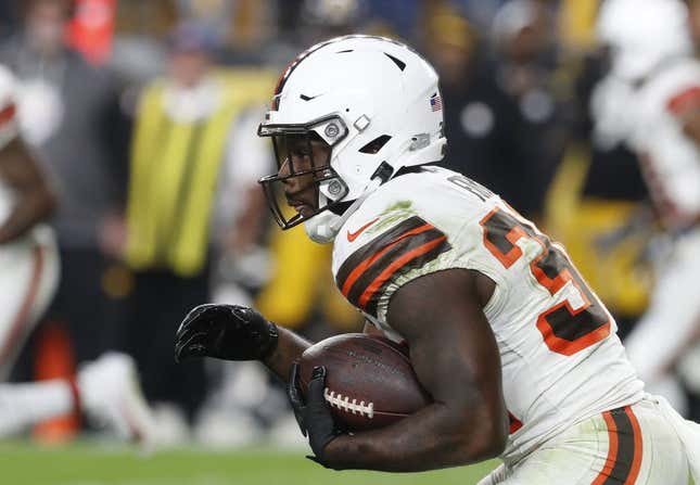 Browns ready to move forward in matchup vs. Titans