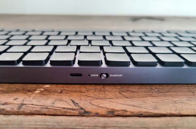 Imagen para el artículo titulado El Vissles LP85 es el teclado mecánico Apple Magic Keyboard que estabas esperando