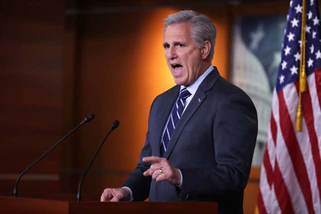 Image for article titled Kevin McCarthy Doesn’t Want Inquiry Into the Insurrection at the Capitol Because He’s Busy Looking for Hillary’s Emails