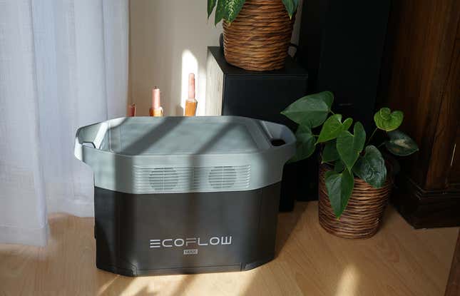 Imagen para el artículo titulado Probamos la Ecoflow Delta Max, una potente estación de carga contra apagones que te ayuda a ahorrar electricidad