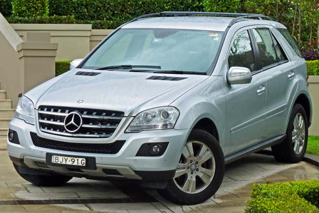 Image for article titled Mercedes Says Stop Driving Your 2006-2012 SUV Because the Brakes Might Fail