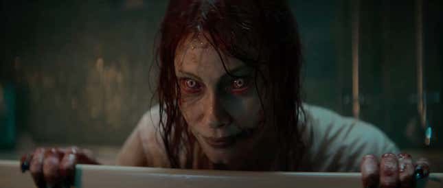 Image for article titled Evil Dead Rise&#39;s First Trailer Contains One Very Scary Mother