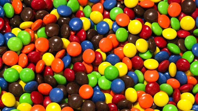 Image for article titled 10 of the Most Impressive M&amp;M&#39;s-Themed Guinness World Records