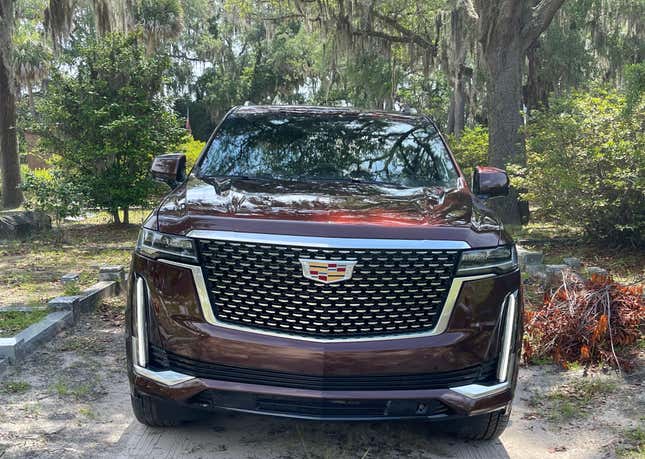 Image for article titled The 2023 Escalade Is Cadillac's Past and Present, But Not Its Future