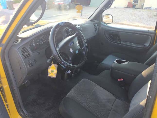 Image for article titled At $7,000, Would This 2003 Ford Ranger 4X4 Give You An Edge?