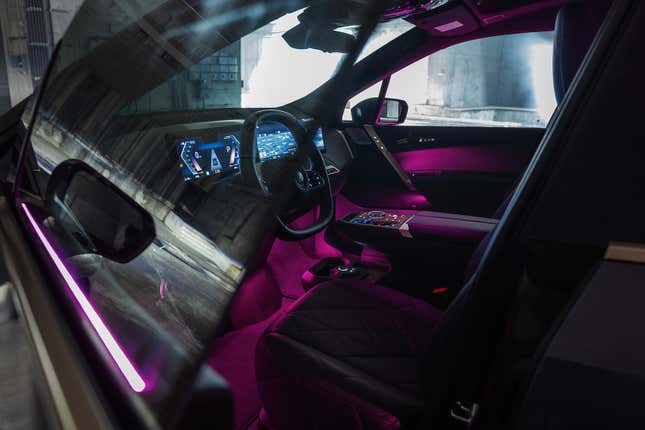 The purple accent lighting is winning me over, I’ll be honest.