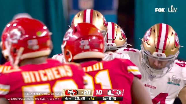 Image for article titled Fox redesigns its NFL graphics for the point-your-phone-at-the-TV era