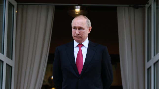 Image for article titled Timeline Of Putin’s Rise To Power