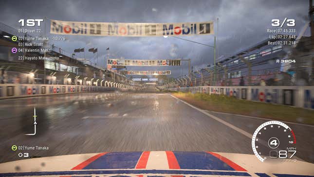 Grid Legends looks excellent in the rain, thanks to high-quality reflections and strong weather effects.
