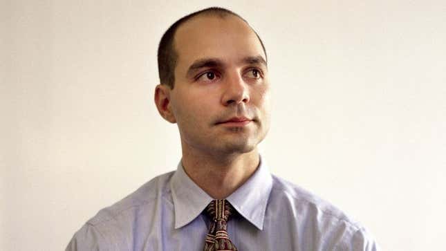 Image for article titled Man Was Himself For 27 Minutes Today
