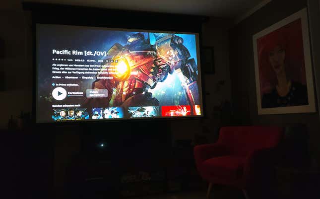 Una imagen del proyector de vídeo portátil XGIMI MoGo Pro+