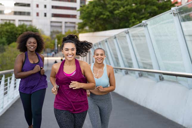 Image for article titled Having Trouble Losing Weight After 40? Give These Tips a Try