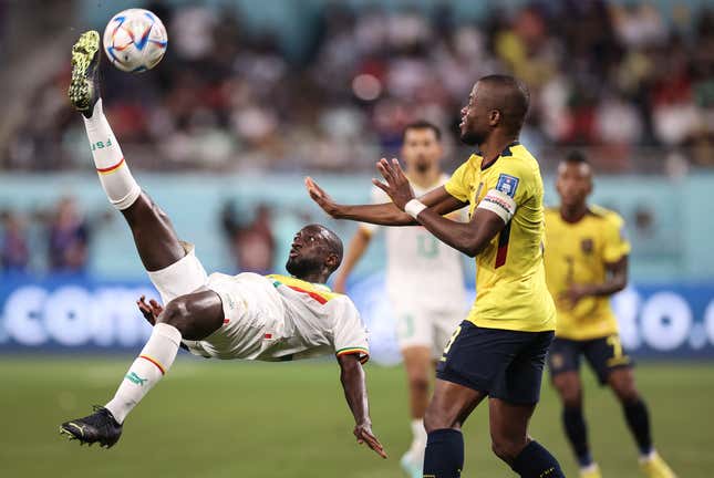 Senegal and Ecuador put on a show,