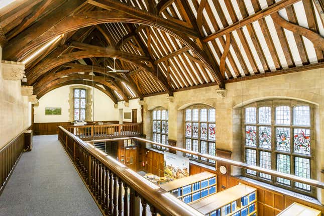 Image for article titled China’s most elite university is building its next campus in a Tudor-style manor in England