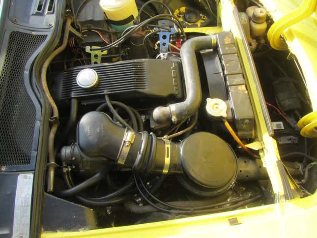 Image for article titled At $7,500, Is This 1972 Opel GT a Mini ’Vette For a Mega Deal?