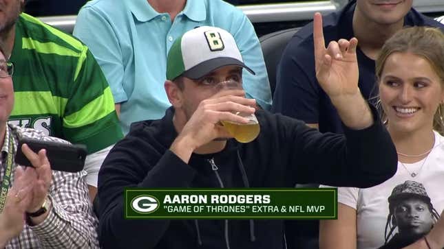 Image for article titled Aaron Rodgers got sacked by a stadium beer
