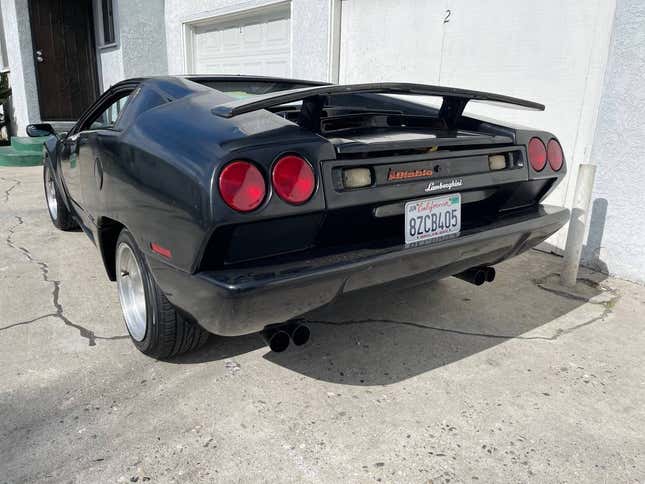 Image for article titled At $11,500, Is This 1986 Pontiac Fiero ‘Artero’ an Artful Deal?