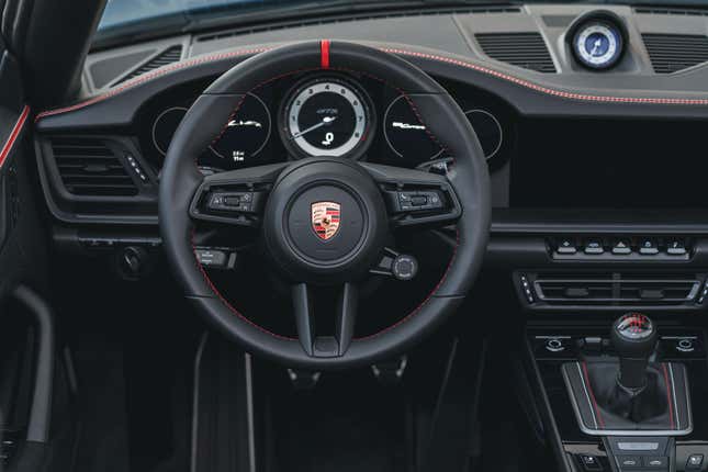 Image for article titled Porsche's America Edition 911 is a Tribute 70 Years in the Making