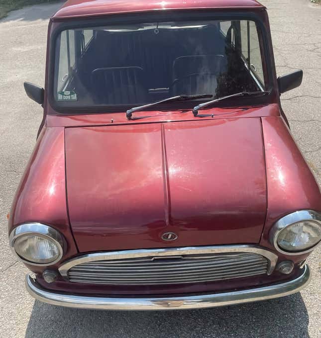 Image for article titled At $9,800, Is This 1970 Innocenti Mini 850 A Molto Bella Bargain?