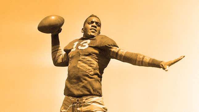 Kenny Washington was the Jackie Robinson of the NFL, but few remember his name today.