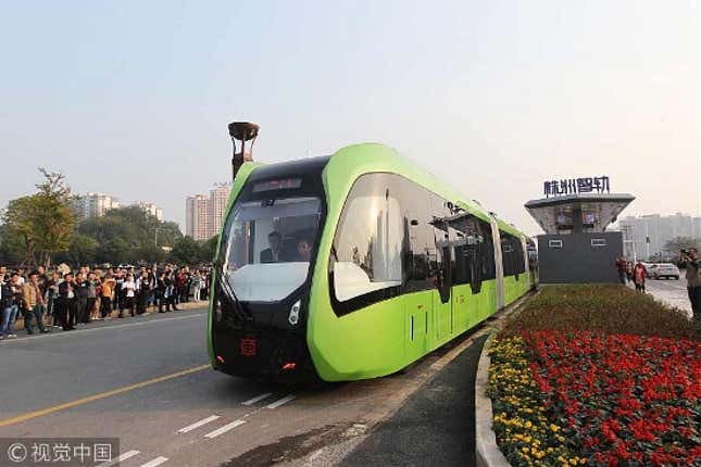 Image for article titled The world’s first self-driving “rail bus” is taking its inaugural journey in China without tracks