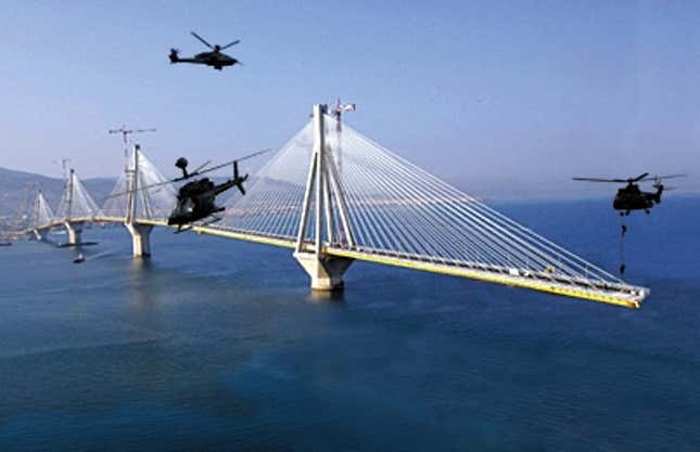 Image for article titled DEA Seizes Half-Built Suspension Bridge From Bogotá To Miami