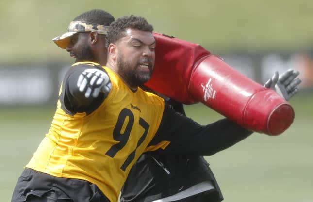 Jul 27, 2023; Latrobe, PA, USA;  Pittsburgh Steelers defensive tackle Cameron Heyward (97) participates in drills during training camp at Saint Vincent College.